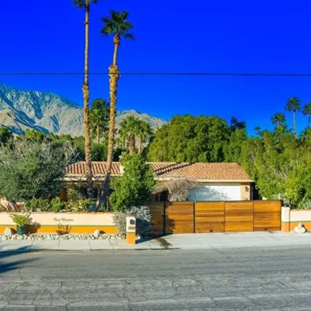 Image 2 - 2513 North Farrell Drive, Palm Springs, CA 92262, USA - House for sale