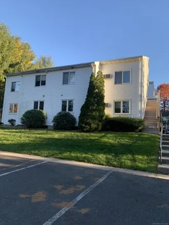Rent this 2 bed condo on 1134 Hartford Turnpike in Rockville, Vernon