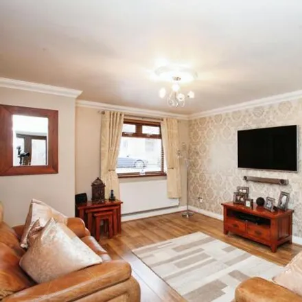 Image 2 - unnamed road, Cefn Hengoed, CF82 7DQ, United Kingdom - Duplex for sale
