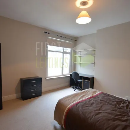 Rent this 6 bed townhouse on Fosse Fryer in Fosse Road South, Leicester