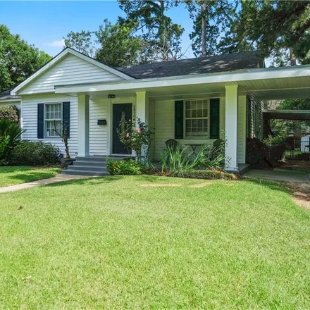 Buy this 3 bed house on 2810 Madonna Drive in Alexandria, LA 71301