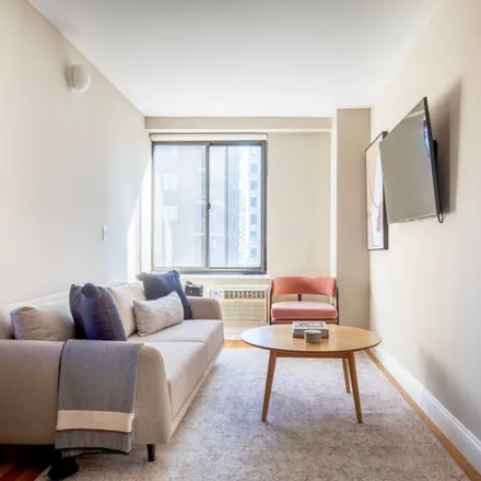 Rent this 3 bed apartment on Public School 163 in 163 West 97th Street, New York