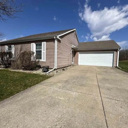 Buy this 2 bed house on 299 Arlington Drive in McDonough County, IL 61455