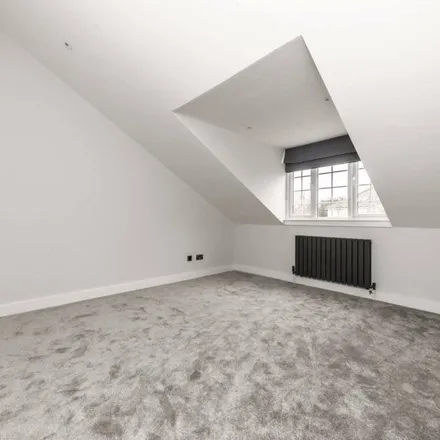 Image 1 - Mary Holben House, Thrale Road, London, SW16 1NX, United Kingdom - Apartment for rent