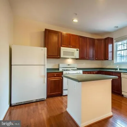 Image 4 - 2129 Millhaven Drive, Steuart Corner, Edgewater, MD 21037, USA - Townhouse for rent