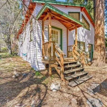 Buy this 3 bed house on 303 Perry Street in Mount Shasta, CA 96067