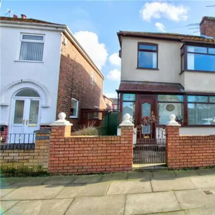 Buy this 3 bed duplex on unnamed road in Liverpool, L9 8DU