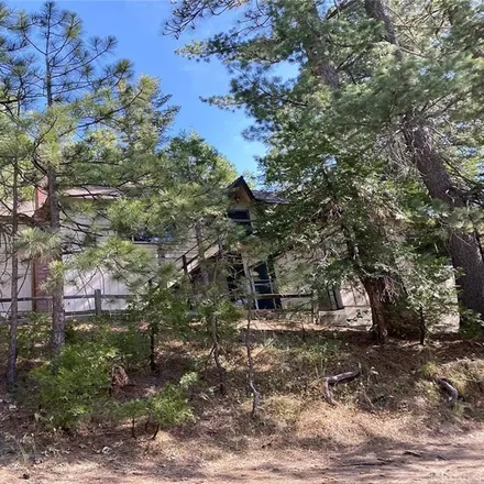 Buy this 3 bed house on 27121 Peninsula Drive in Lake Arrowhead, CA 92407