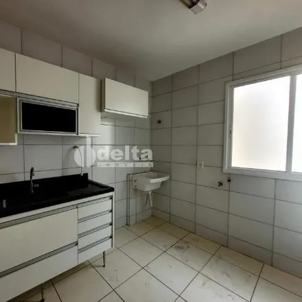 Image 2 - Rua Francisco Antônio de Oliveira, Segismundo Pereira, Uberlândia - MG, 38408-154, Brazil - Apartment for rent