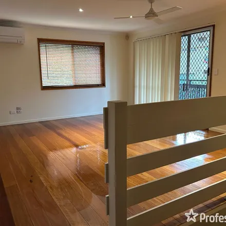 Rent this 4 bed apartment on 81 Indus Street in Camp Hill QLD 4152, Australia
