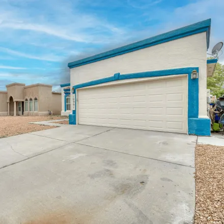 Image 3 - 10961 Duster Drive, El Paso, TX 79934, USA - House for sale