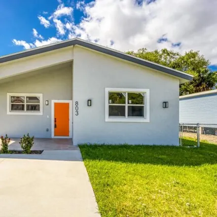 Buy this 3 bed house on 821 Avenue B in Fort Pierce, FL 34950