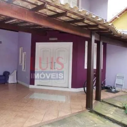 Buy this 4 bed house on unnamed road in Várzea das Moças, Niterói - RJ