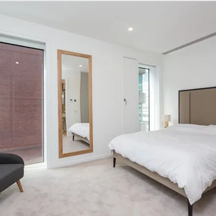 Image 5 - Conoco House, 230 Blackfriars Road, Bankside, London, SE1 8NL, United Kingdom - Apartment for rent
