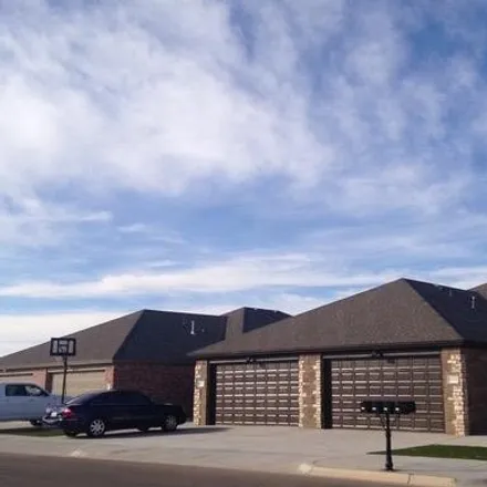 Rent this 3 bed townhouse on 1215 Preston Trail in Wolfforth, TX 79382