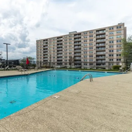 Rent this 1 bed condo on 3482 West End Avenue in Nashville-Davidson, TN 37203
