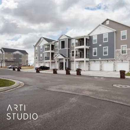 Rent this 3 bed condo on North 360 West in Vineyard, UT 84059