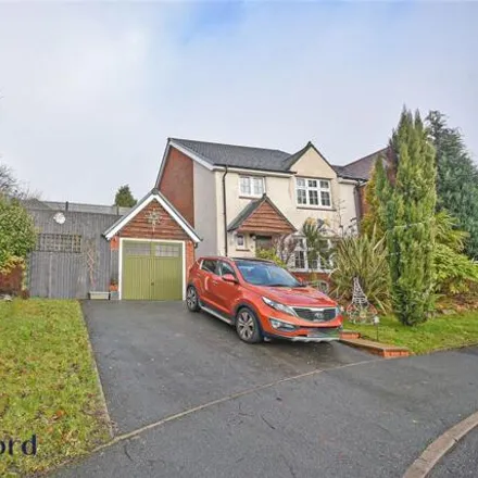 Buy this 4 bed house on Birch Hill Hospital in Floyd Close, Wardle