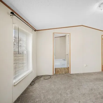 Image 7 - 402 31st Avenue Southeast, Minot, ND 58701, USA - Apartment for sale