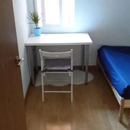 Rent this 3 bed apartment on Madrid in ISFAS (Instituto Social de las Fuerzas Armadas), Calle de Huesca