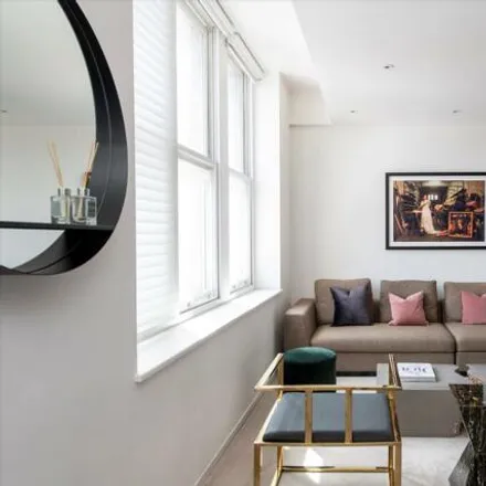Image 4 - Pentonville Road, London, N1 9FS, United Kingdom - Apartment for rent