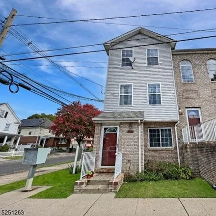 Buy this 3 bed house on Randolph Road at Arlington Avenue in Randolph Road, Plainfield