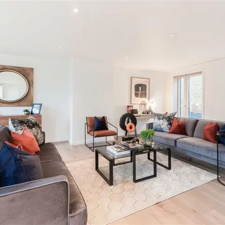 Rent this 3 bed apartment on Huguenot House in Whitcomb Street, London