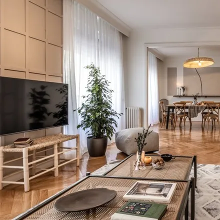 Rent this 3 bed apartment on Madrid in Calle de Núñez de Balboa, 28001 Madrid