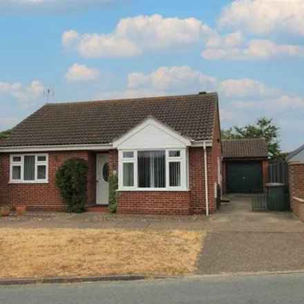 Buy this 3 bed house on unnamed road in Bradwell, NR31 8RT