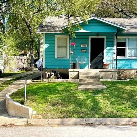 Image 3 - 1205 Harvey Street, Austin, TX 78702, USA - House for sale