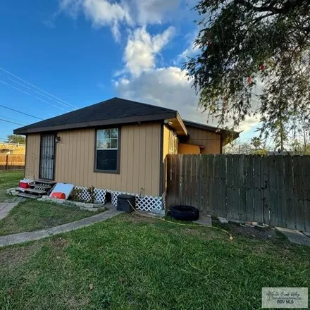 Image 3 - 139 West 1st Street, Los Fresnos, TX 78566, USA - House for sale