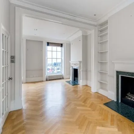 Image 3 - 29-41 Chester Row, London, SW1W 9JE, United Kingdom - Townhouse for sale