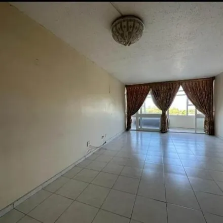 Image 2 - Toledo Avenue, Westridge, Durban, 4001, South Africa - Apartment for rent