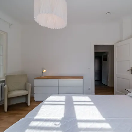 Rent this 4 bed apartment on Milowstraße 10 in 14195 Berlin, Germany