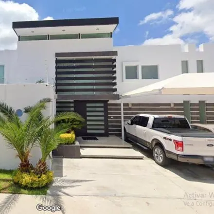 Buy this 4 bed house on Calle Lago Ostión in 76100 Juriquilla, QUE
