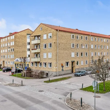 Rent this 4 bed apartment on Nelinsgatan 1 in 603 45 Norrköping, Sweden