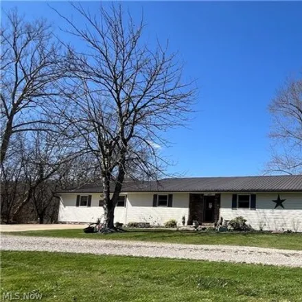 Image 1 - Rio Villa Drive, Muskingum County, OH 43771, USA - House for sale