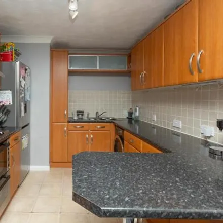 Image 2 - 1 - 12 Greyfriars Court, Percy Avenue, Broadstairs, CT10 3JX, United Kingdom - Apartment for sale