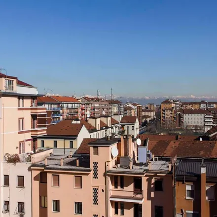 Image 5 - Piazza Firenze, 20155 Milan MI, Italy - Apartment for rent