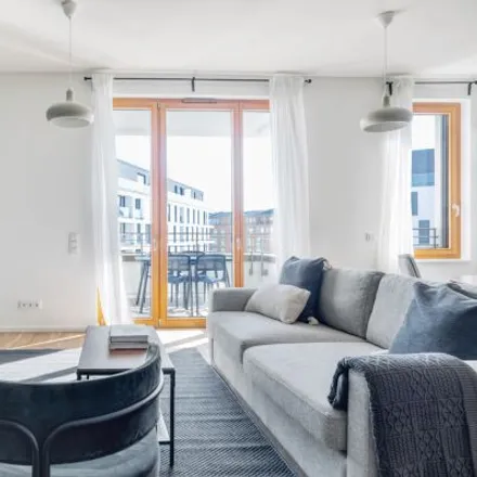 Rent this 3 bed apartment on Schlesingerstraße 4 in 10587 Berlin, Germany