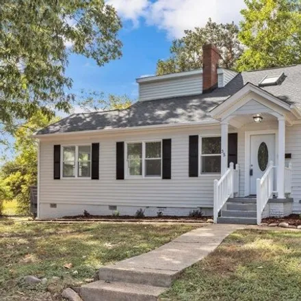 Buy this 3 bed house on 35 Hill Street in Hampton, VA 23661