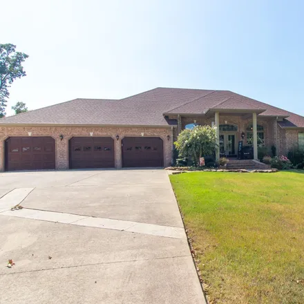 Buy this 4 bed house on 2804 Diamond Cove in Rock Hill, Paragould