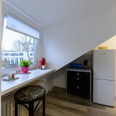 Rent this 4 bed apartment on Gaußstraße 34 in 51063 Cologne, Germany