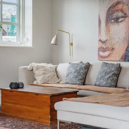 Rent this 7 bed apartment on Bindesbøllsvej 9 in 2920 Charlottenlund, Denmark