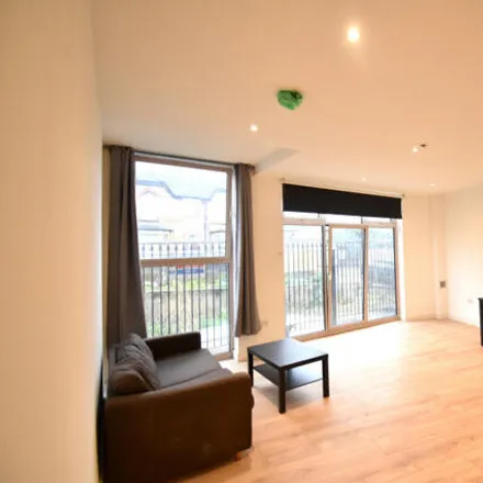 Rent this 2 bed townhouse on West Hendon Broadway in Station Road, The Hyde