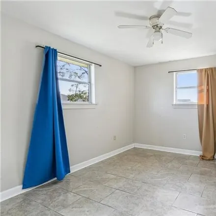 Image 6 - 4829 Rosemont Place, New Orleans, LA 70126, USA - House for sale
