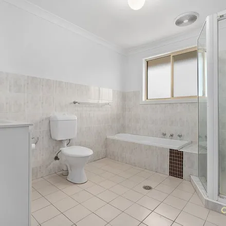 Image 4 - Eva Avenue, Green Valley NSW 2168, Australia - Apartment for rent
