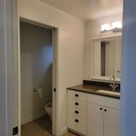Rent this 3 bed apartment on 16th Court in Santa Monica, CA 90292