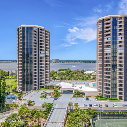 Buy this 1 bed condo on 7 Oceans West Boulevard in Daytona Beach Shores, Volusia County