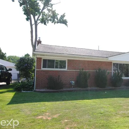 Buy this 3 bed house on 31388 Pagels Drive in Warren, MI 48092